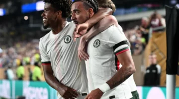 تشيلسي يعبر بالميراس بثنائية ويبلغ نصف النهائي