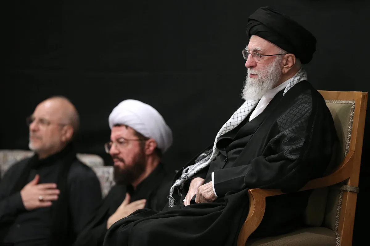 خامنئي يظهر بعد 23 يوماً من الغياب… وإسرائيل تكشف محاولة الاغتيال