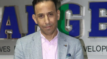 “عبداللطيف” يتخارج من “رواد” بـ11.53 مليون جنيه