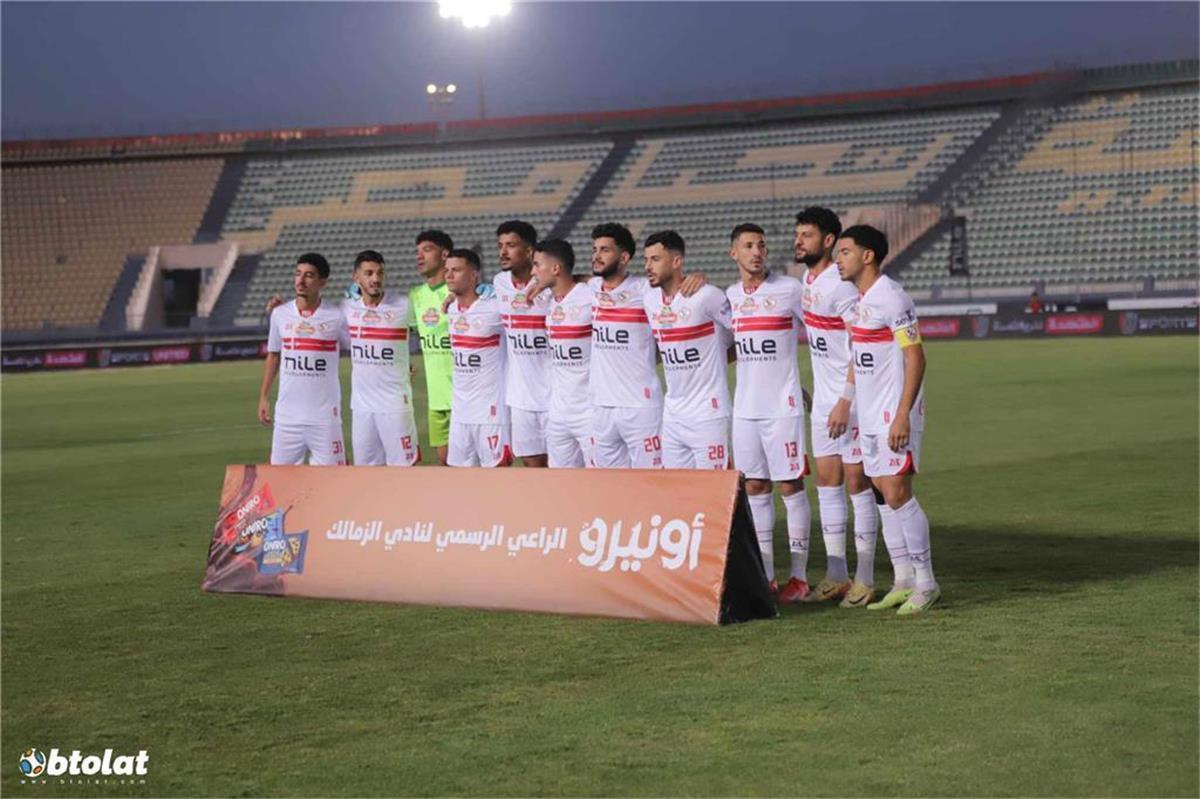 مدرب الزمالك المنتظر يصل القاهرة لحسم الاتفاق