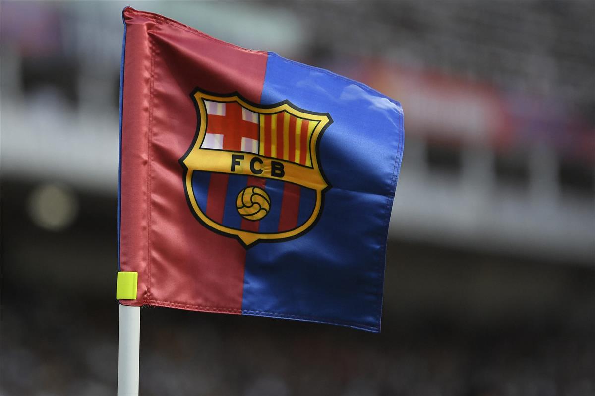 يويفا يفرض عقوبة مالية على برشلونة.. وتغليظ قوي منتظر