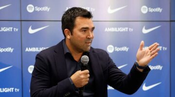 ديكو عن الاختيار بين ميسي ورونالدو: لعبت مع الأفضل منهما