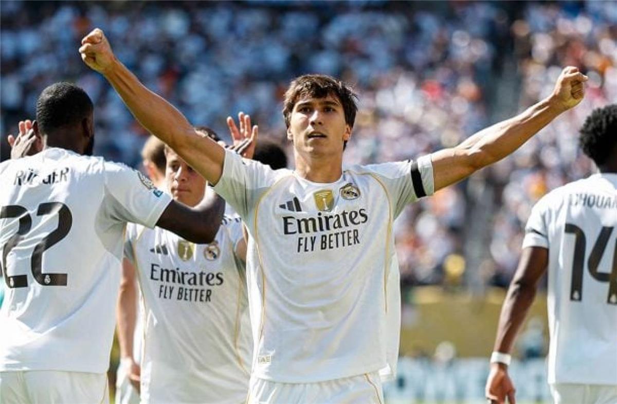 جونزالو جارسيا بعد فوز ريال مدريد على دوتمورند: لدينا الأفضل في العالم