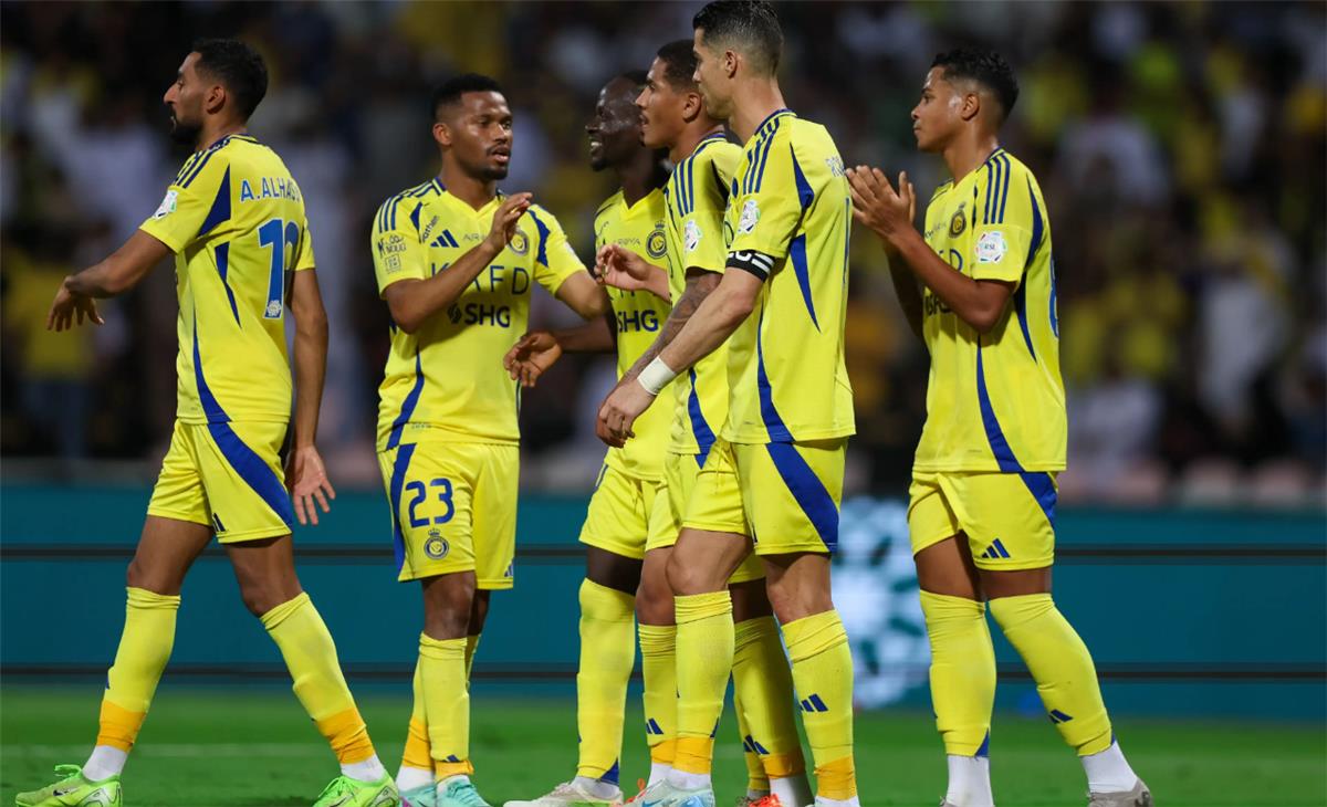 رسميًا | فناربخشة يضم لاعب النصر السعودي