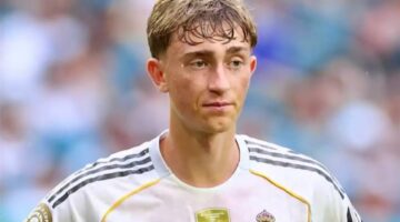 هويسن يعتذر للاعبي ريال مدريد قبل مواجهة باريس سان جيرمان