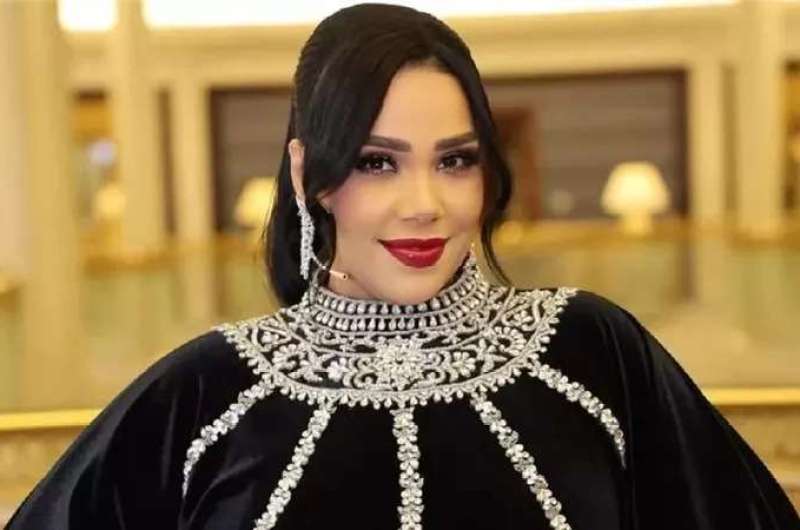 بعد تعرضها لحادث سير.. شيماء سيف تطمئن الجمهور