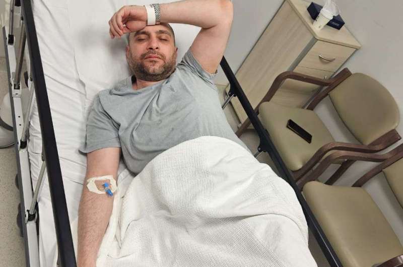 إصابة حسام حبيب بكسر في القدم قبل حفله في جدة