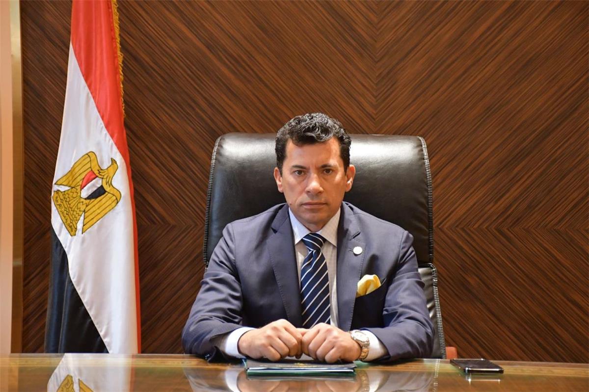أشرف صبحي يكشف تفاصيل قانون الرياضة الجديد.. ويصرح: بند الـ8 سنوات لا يستهدف الأهلي