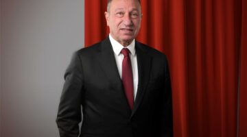 الأهلي يعلن خضوع محمود الخطيب لفحوصات طبية في باريس