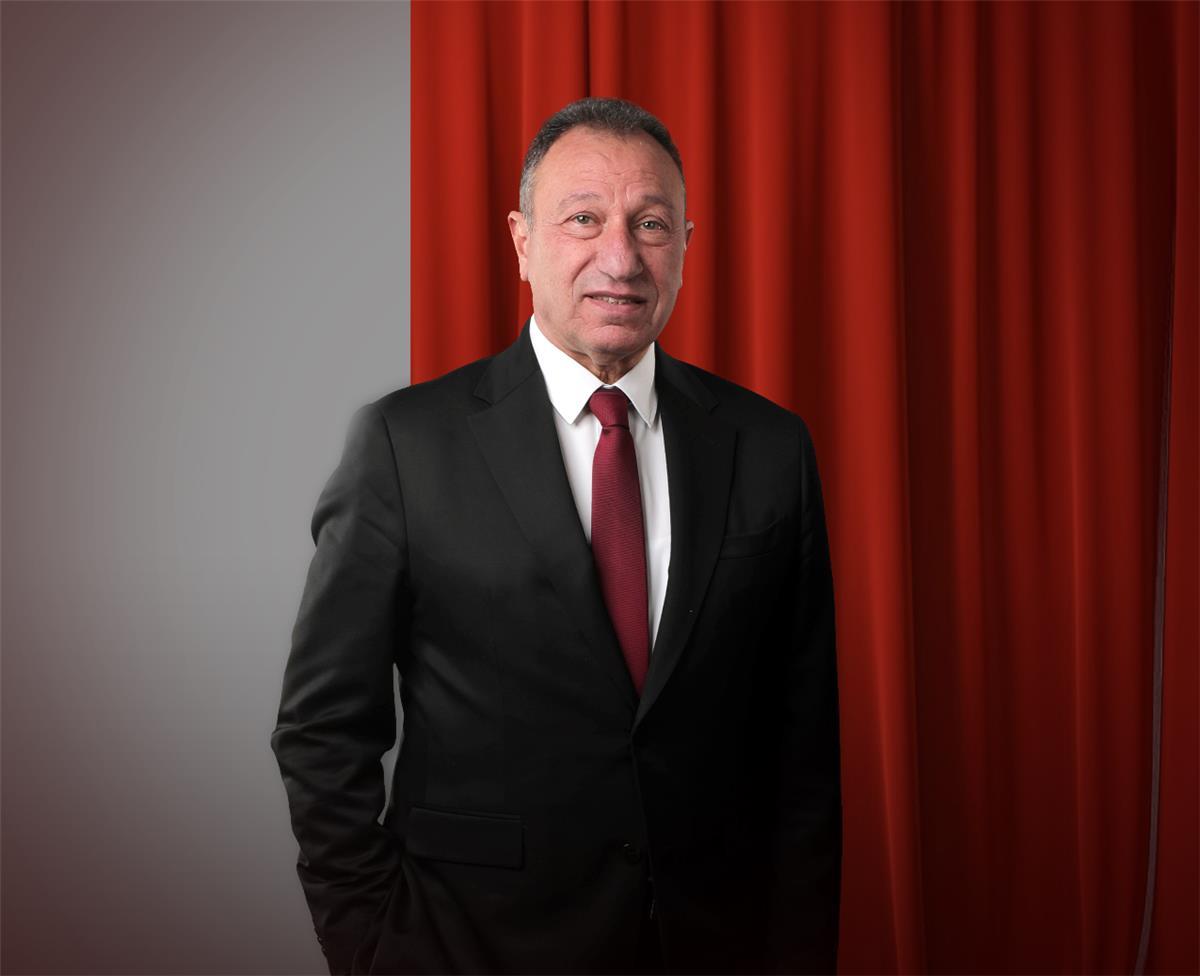 الأهلي يعلن خضوع محمود الخطيب لفحوصات طبية في باريس