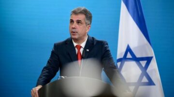 وزير الطاقة الإسرائيلي يدعو للدفع بقوة نحو تنفيذ خطة تهجير فلسطينيي قطاع غزة ويلمح بيوجد سيناريو في المستقبل القريب لإعادة إعمار القطاع وأنه “لن يكون هناك حكم لحماس”