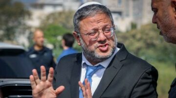 المتطرف “بن غفير” يجدد دعوته لاحتلال غزة ووقف دخول المساعدات وتشجيع سكانها على الهجرة ويهدد بتعطيل أي اتفاق للتهدئة