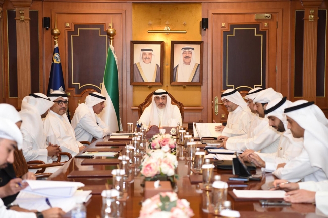 اليوسف ترأس الاجتماع السادس للجنة تنظيم العمل الإنساني والخيري