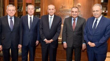 الصقر يلتقي بري في إطار زيارته إلى لبنان