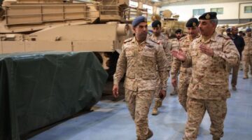 نائب رئيس الأركان‬ تفقد «الإسناد الإداري»: الحفاظ على الجاهزية القتالية