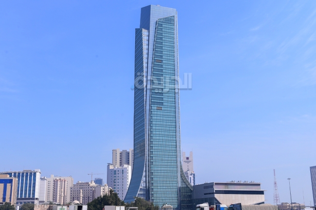 «التعليم العالي»: منح دراسية لاستكمال البكالوريوس في 3 تخصصات بالبحرين