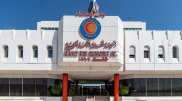 «الهلال الأحمر» يبحث مع «الصحة» الفلسطينية دعم المنظومة الصحية بالقطاع