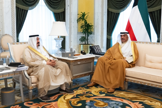 ولي العهد يستقبل العبدالله ورئيس الحرس الوطني والنائب الأول