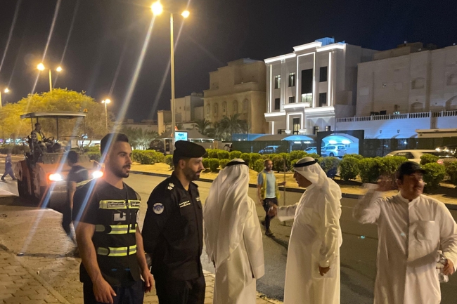 استمرار أعمال صيانة الطرق في محافظة الجهراء
