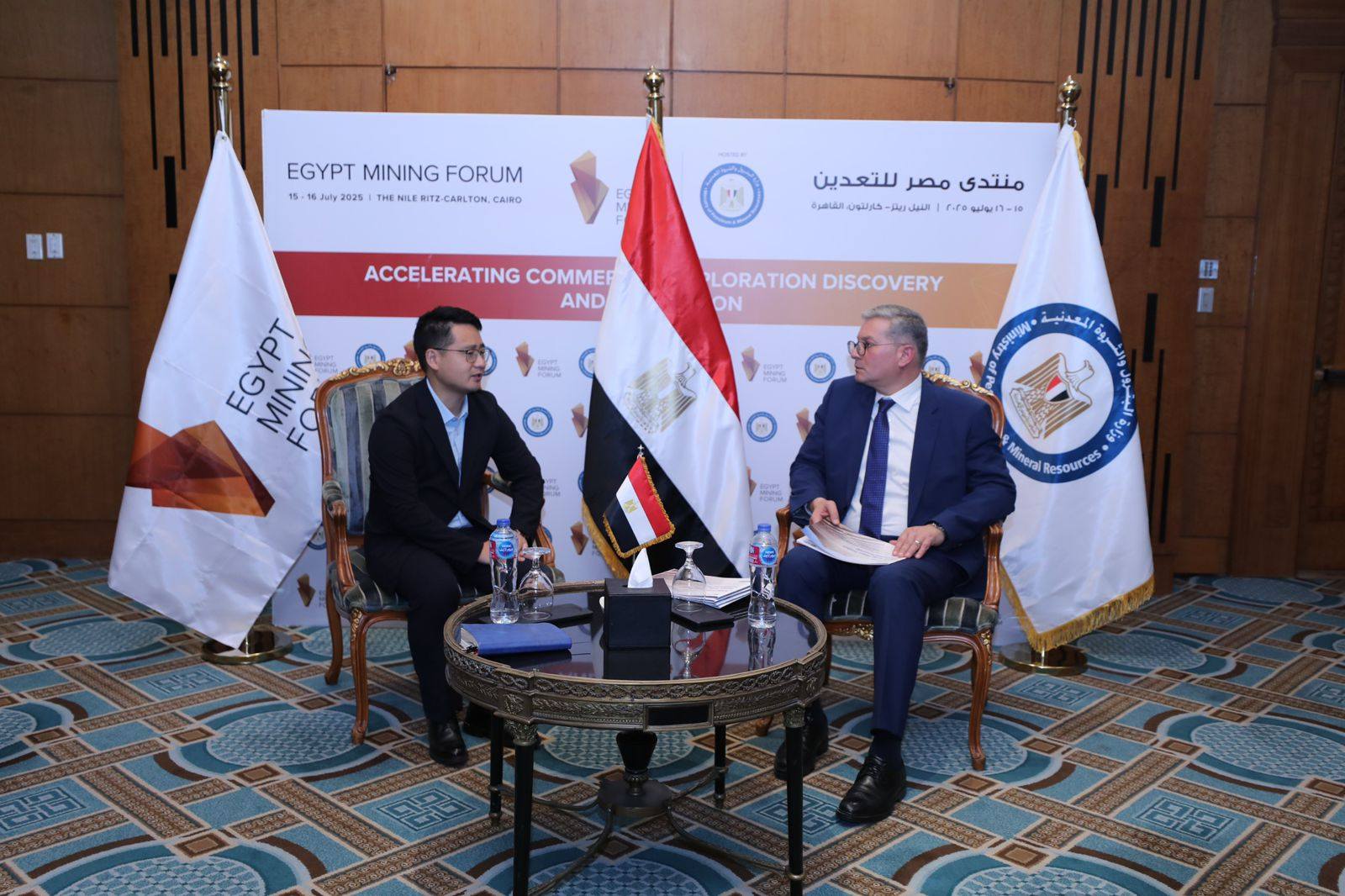 وزير البترول يبحث مع شركة صينية تصنيع الألواح الزجاجية الشمسية فى مصر – newnews4