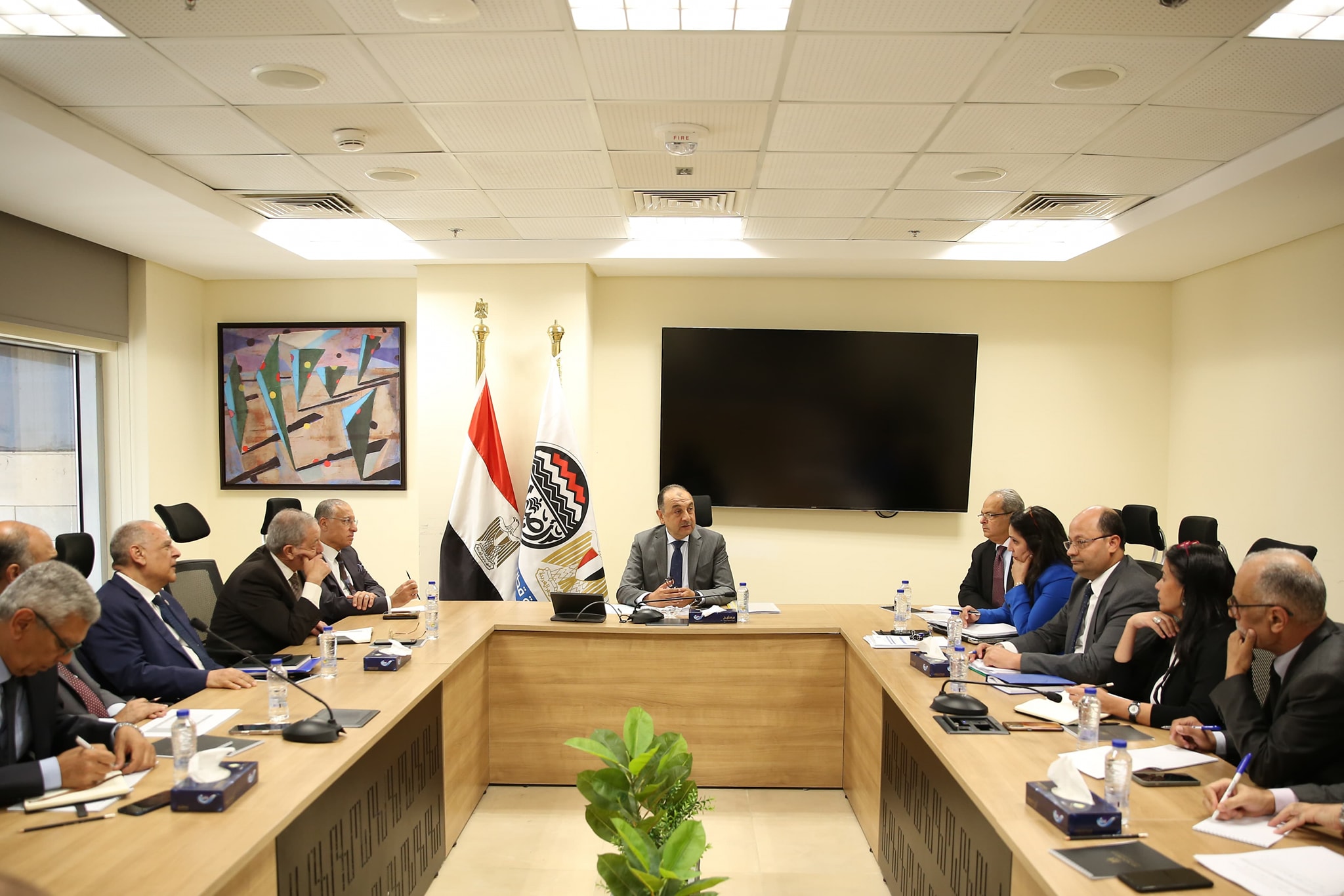 وزير قطاع الأعمال: منفتحون على تعزيز التعاون مع المستثمرين المحليين والدوليين