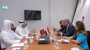 وزير السياحة يبحث مع رئيس هيئة قطر للسياحة تعزيز التعاون المشترك – newnews4