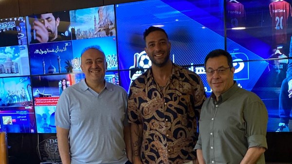 ميدو يعود إلى الشاشة ببرنامج “أوضة اللبس”