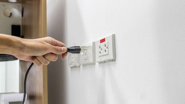 5 أجهزة تستهلك الكهرباء بصمت.. تقدر تستغنى عنها بسهولة وتوفر الفاتورة