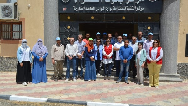 جهود وأنشطة لدعم التنمية المستدامة والمزارعين بالمناطق الصحراوية
