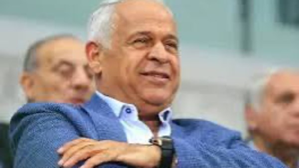أتوقع وصول الهلال السعودي إلى النهائي