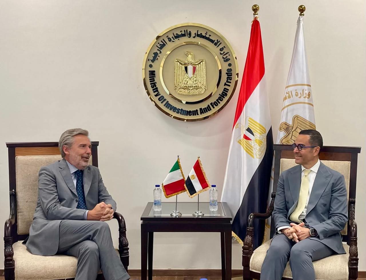 السفير الإيطالي: شركات إيطالية تتطلع للاستثمار في مصر 