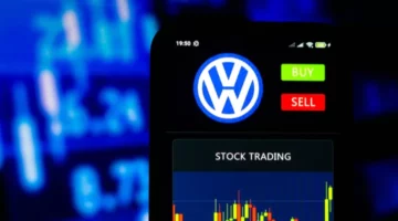 تهديدات “ترامب” الجمركية تهبط بأسهم شركات السيارات الألمانية الكبرى