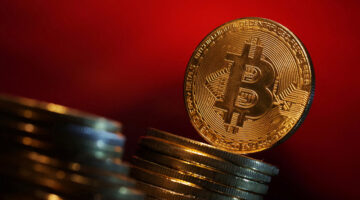 “بتكوين” تقفز لمستوى قياسي جديد بدفعة من طلب مؤسسات استثمارية